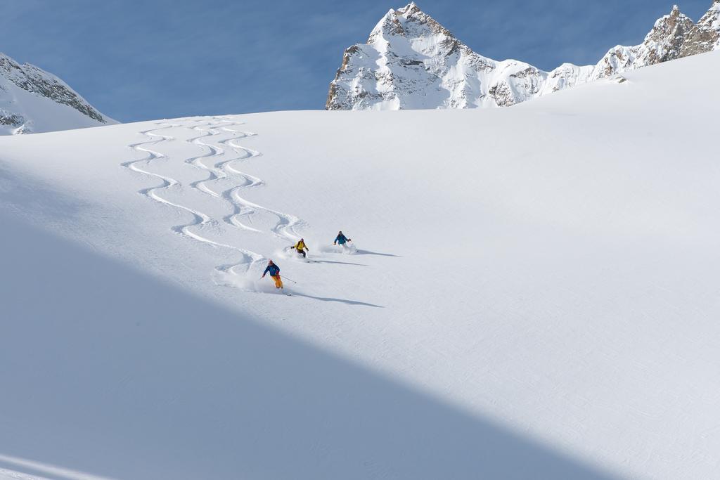 Basecamp Apartments Zermatt Exterior photo